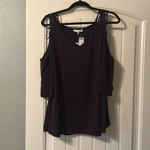 Cold shoulder top